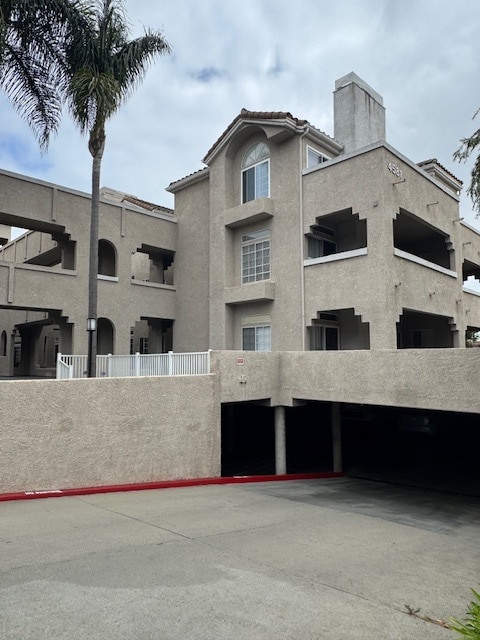 Underground parking in gate community - 4581 Warner Ave