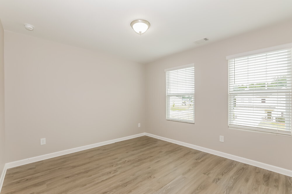 Building Photo - 1091 Cold Water Dr