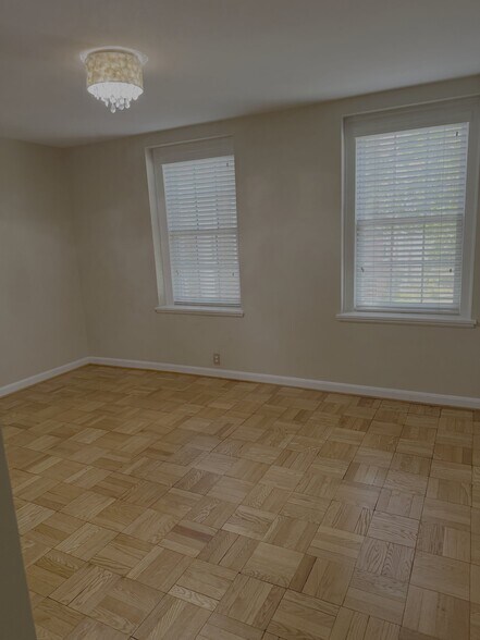 Building Photo - 3531 39th St NW
