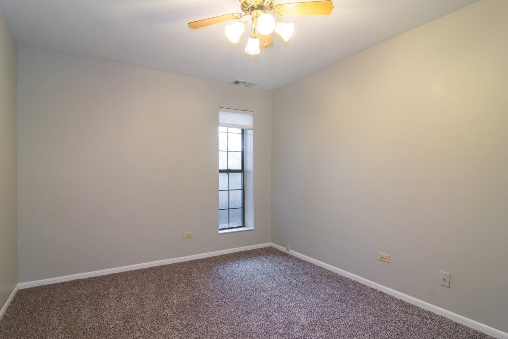 den/bedroom - 2032 N Rand Rd
