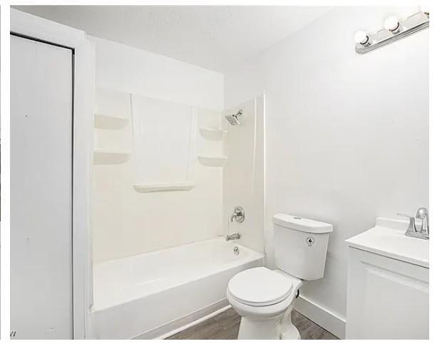 Building Photo - 16174 Friend Ave