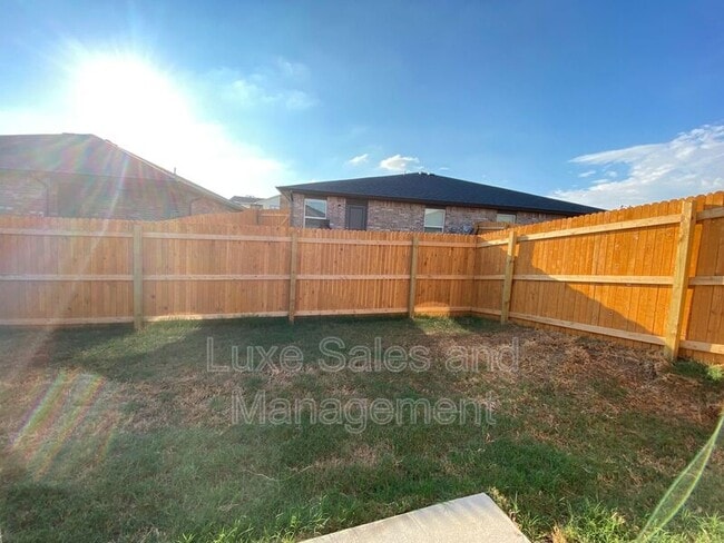 Building Photo - 11319 Breckenridge Ln