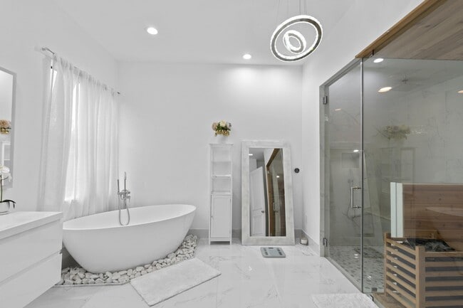 Building Photo - 4430 Island Reef Dr
