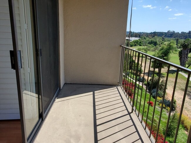 Building Photo - 6780 Mission Gorge Rd