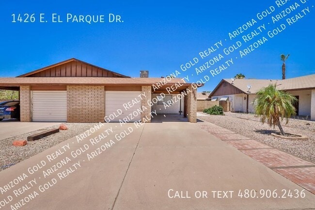 Building Photo - Knoell Villa Solano