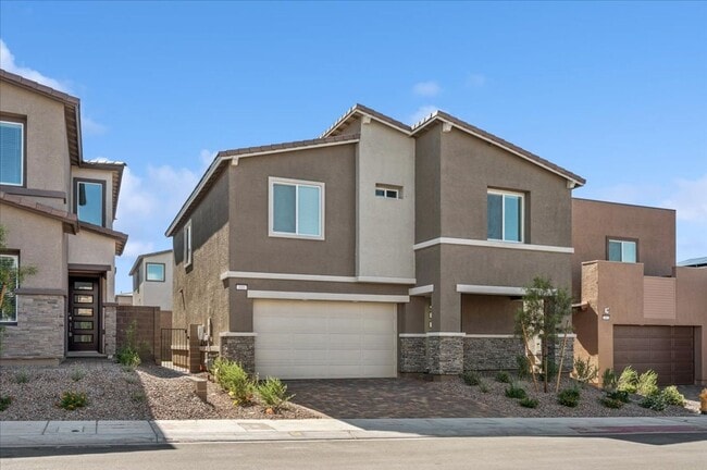 Building Photo - Beautiful New Home in Black Mountain Planned Community