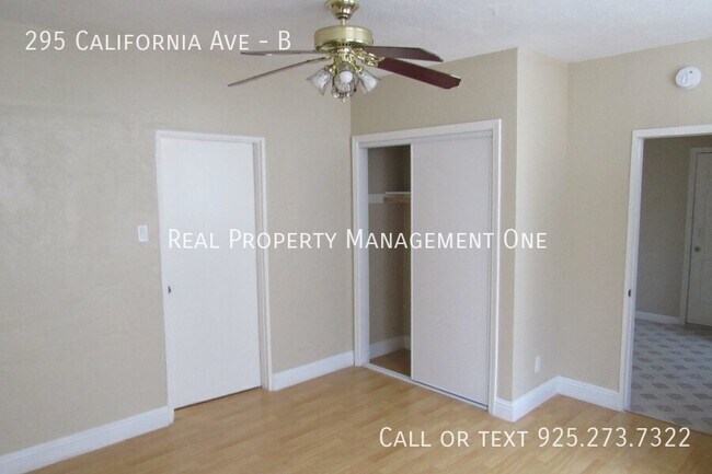 Building Photo - 295 California Ave