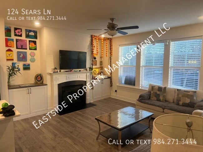 Building Photo - 124 Sears Ln