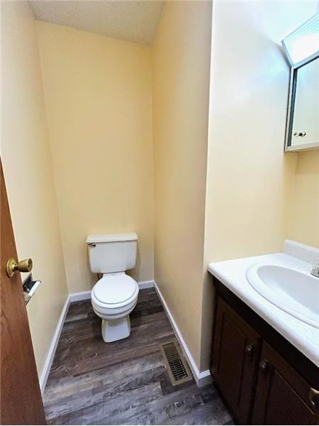 Building Photo - 133 Orchard Dr