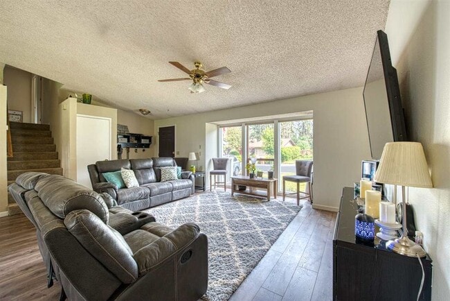 Building Photo - 5727 W Pacific Park Dr