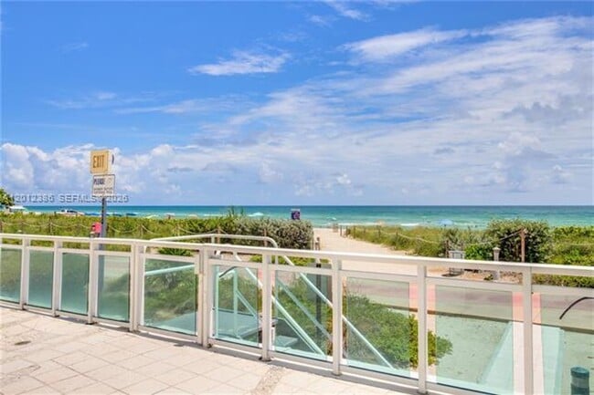Building Photo - 6917 Collins Ave
