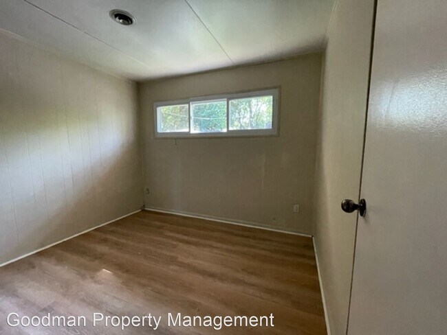 Building Photo - 3 br, 1 bath House - 95 Castle Rd