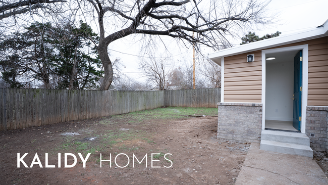 Building Photo - 15 S Walnut St