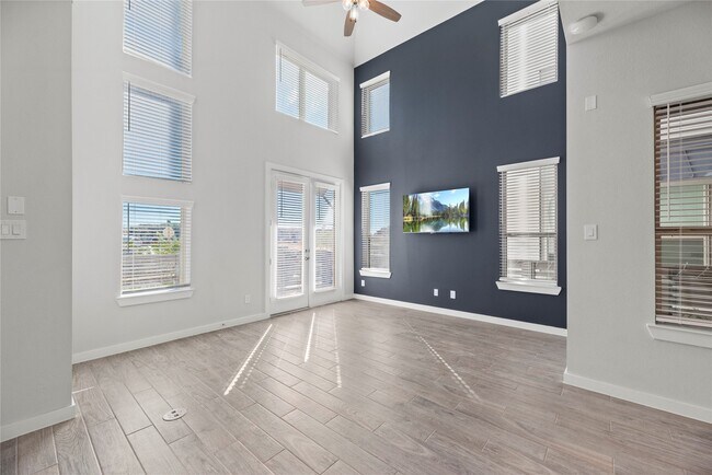 Building Photo - 16647 Bristol Steel Ln