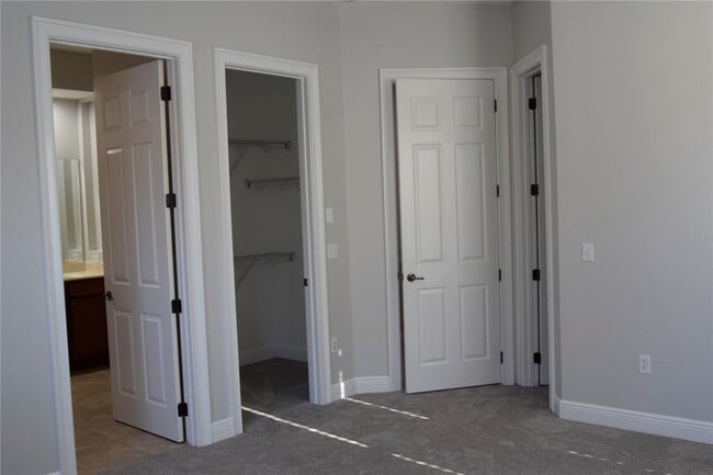 Building Photo - 1352 Lake Baldwin Ln