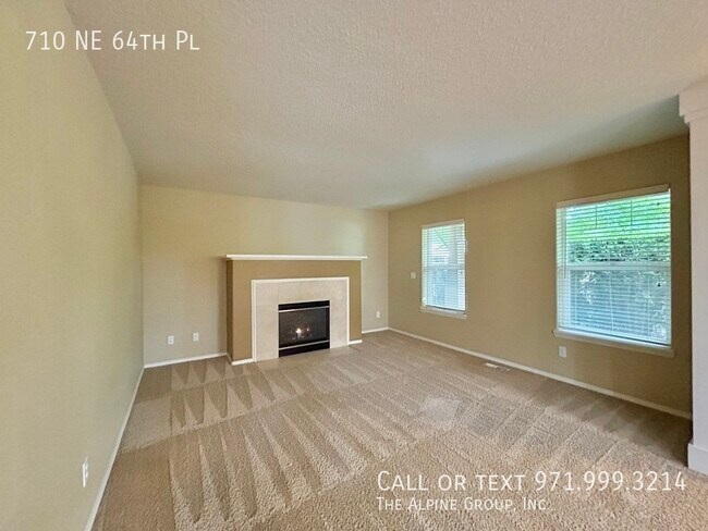 Building Photo - 710 NE 64th Pl