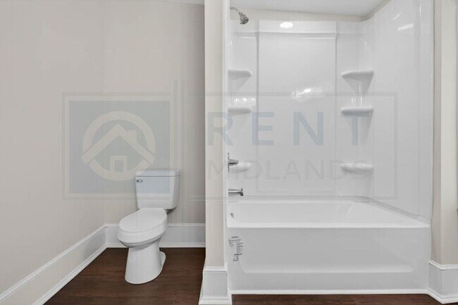 Building Photo - Entire Flat Available in Earlewood