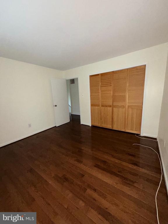 Building Photo - 9504 Covington Pl