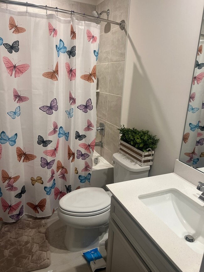 Building Photo - 4704 Torrey Ln