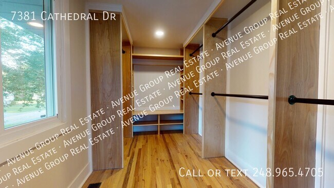 Building Photo - 7381 Cathedral Dr