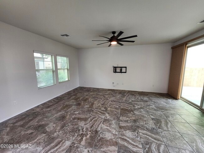 Building Photo - 10990 E Palmetto Pointe Trail