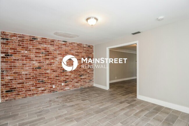 Building Photo - 4 Bedroom Pet-Friendly Home in Coral Springs, FL with Main Street Renewal