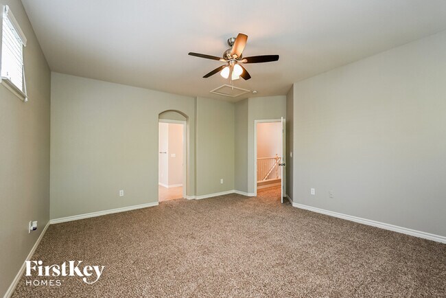 Building Photo - 6231 Carson Hills Ave