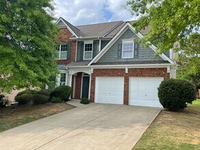 Building Photo - 4 Bedroom in Sought After Creekview School District