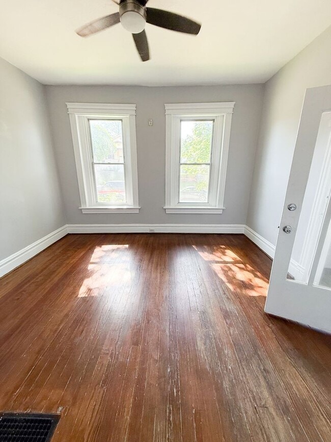 Building Photo - 4455 S 38th St