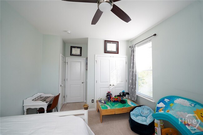 Building Photo - 109 Westover Dr