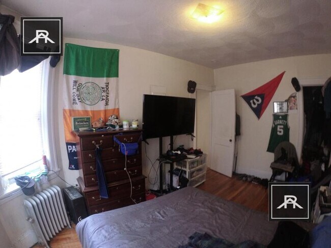 Building Photo - 3 bedroom in Brookline MA 02446