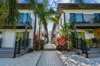 Building Photo - Northbay Villas