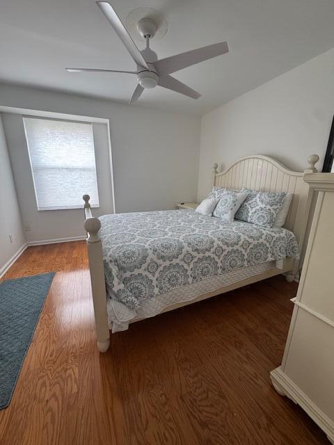 Building Photo - 2604 Fairway Dr N