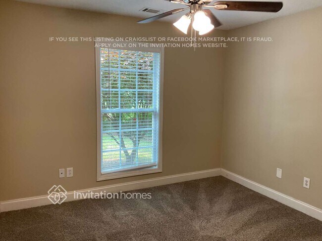 Building Photo - 4952 Bird Rd