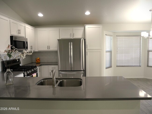 Building Photo - 1696 Tenen Pass Dr