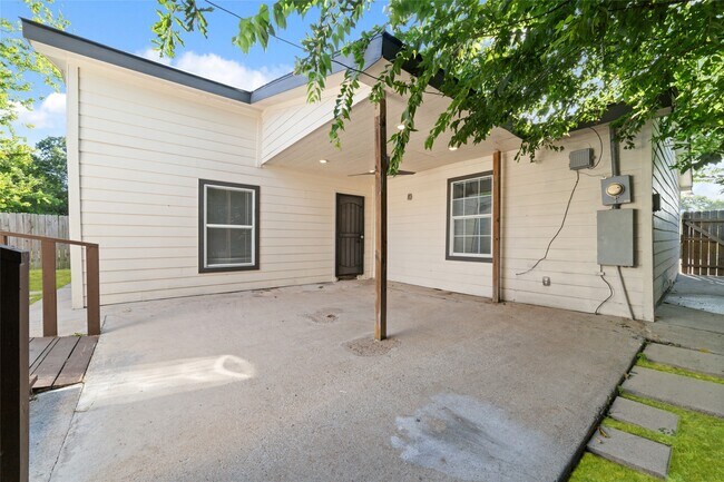 Building Photo - 7125 Conley St
