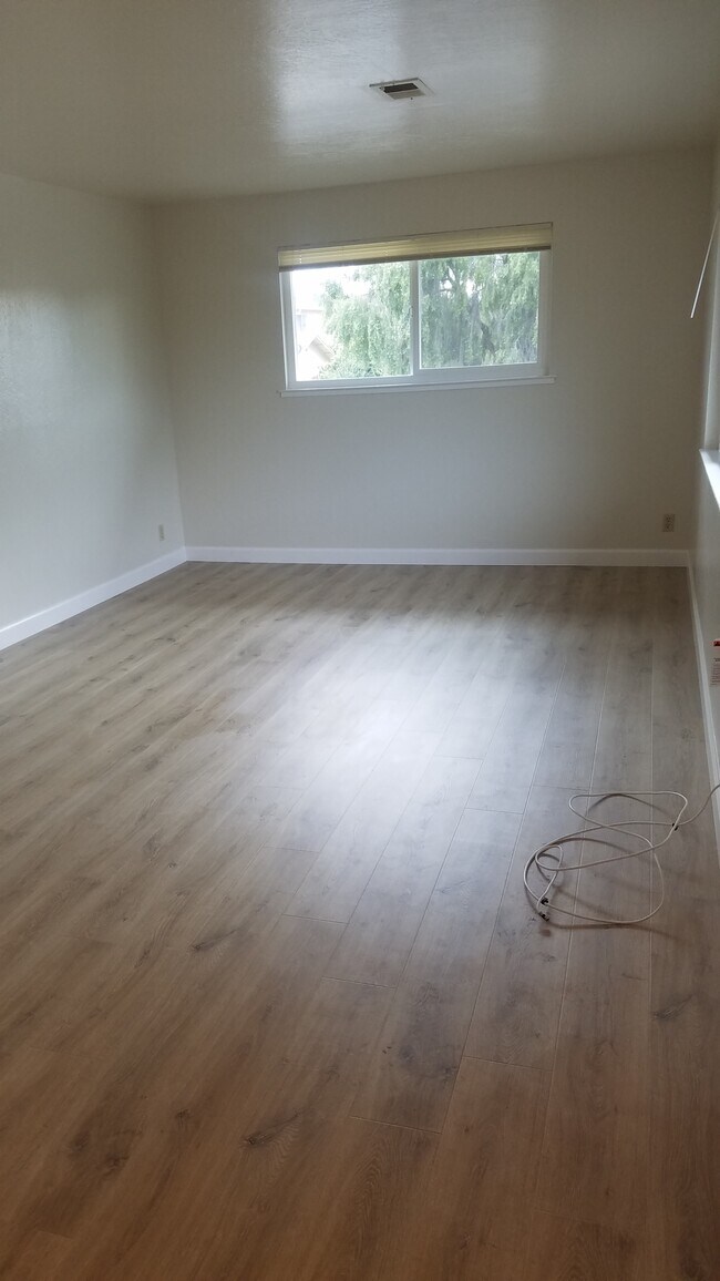 Living Room - 1570 Gabilan Dr