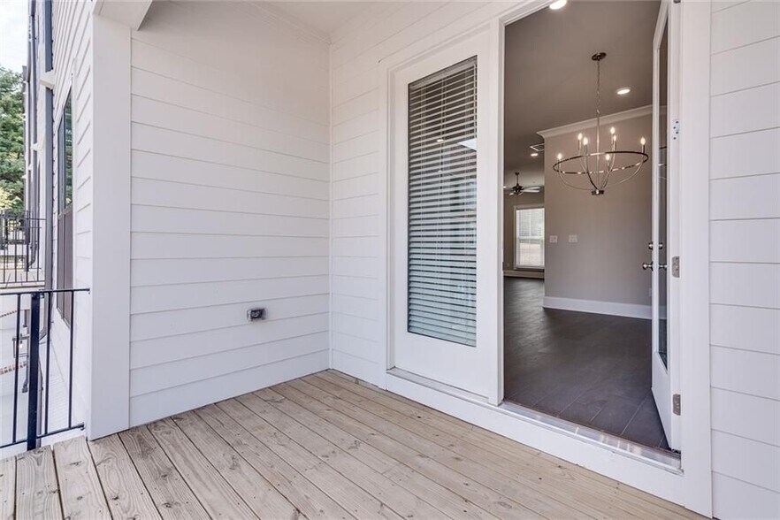 Building Photo - 308 Burgess Walk