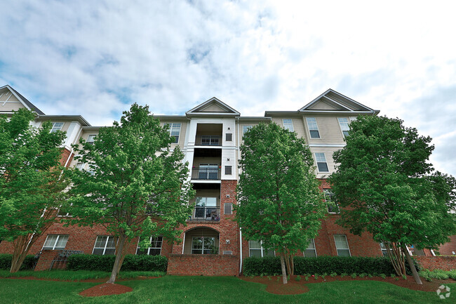 Exterior of building - The Point at Herndon