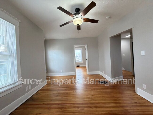 Building Photo - 126 S 28th St