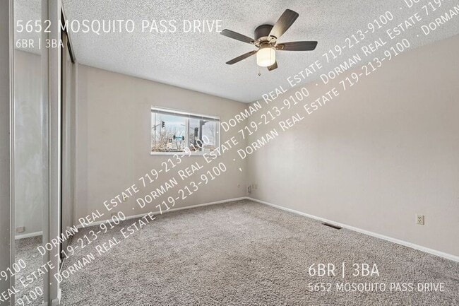 Building Photo - 5652 Mosquito Pass Dr