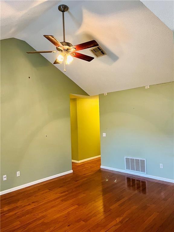 Building Photo - 1160 S Jasmine Ln