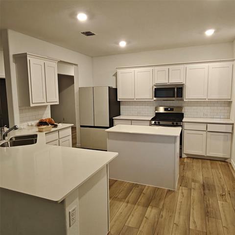 Building Photo - 5905 Edward Dr