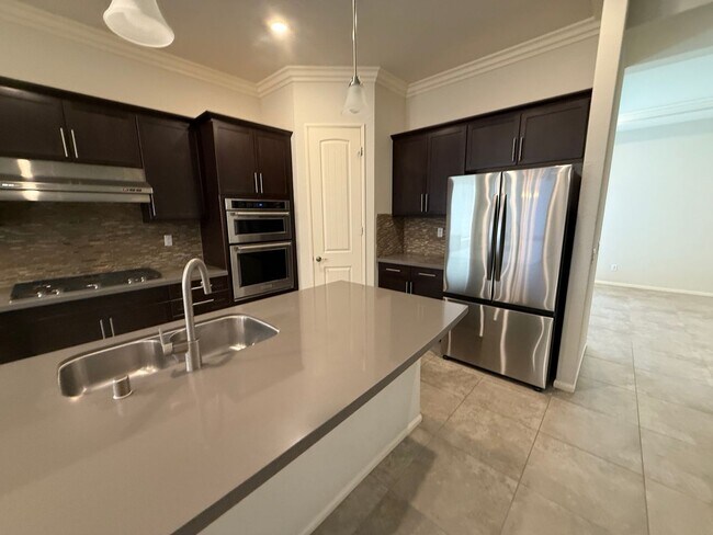 Building Photo - Dell Webb Home at Sun City ,3 Bedrooms, 3 Bathrooms, On Golf Course