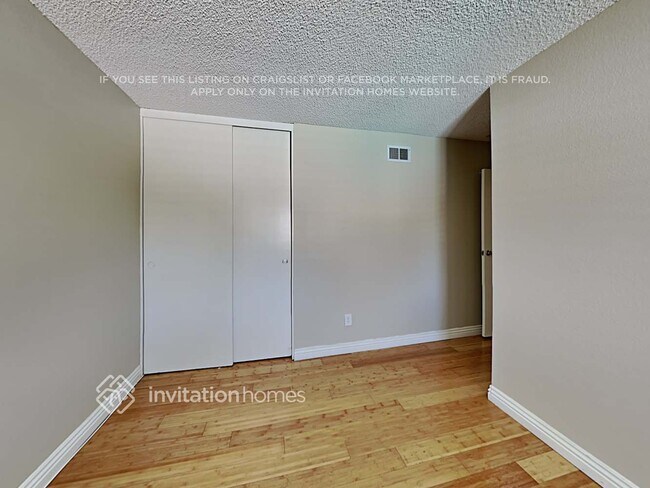 Building Photo - 9645 Karmont Ave