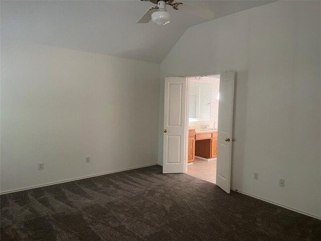 Building Photo - 209 Bryce Canyon Dr