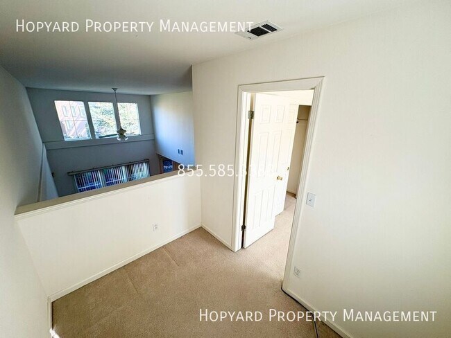 Building Photo - Milpitas Gem - Available for Immediate Mov...