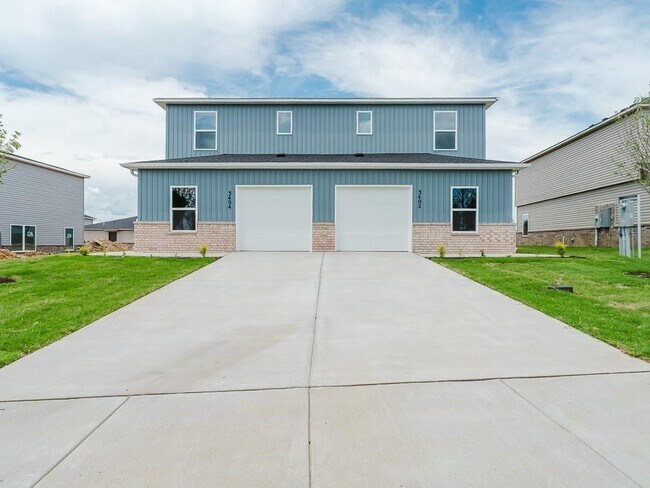 Primary Photo - 3404 SW Endearment St