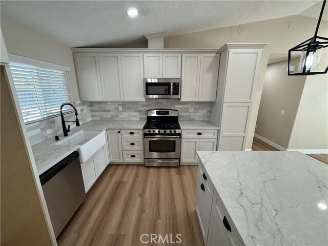 Building Photo - 7775 Maple Ave