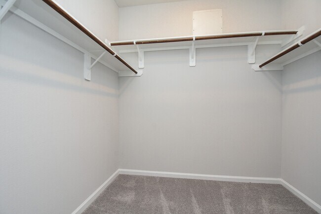 Building Photo - 16493 Moss Ln